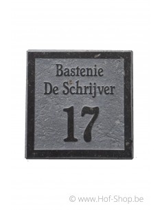 Gravure nummer en naam op arduinplaatje 18 x 18 cm - Naamplaat donker gezoet