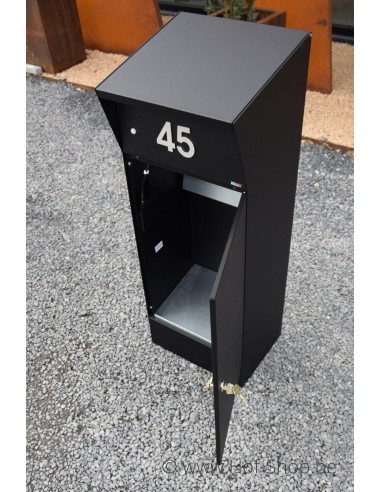 Allux Bjorn Parcel (LED light) zwart - pakketbus