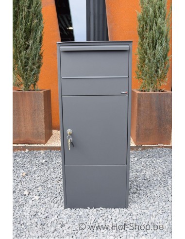Allux 800 AN Front Door - pakketbus