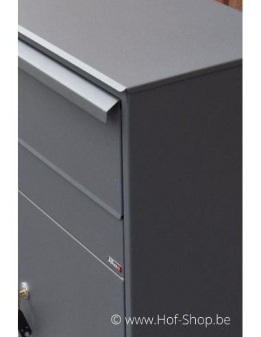 Allux 800 AN Front Door - pakketbus