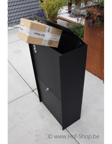 Dropbox Medium Front Door RAL 9005 noir - boîte à colis ONZO aluminium