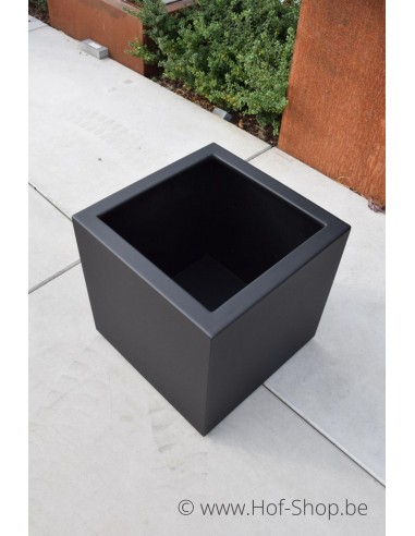 Quadrus 50 x 50 x 50 cm RAL 9005 - Plantenbak in aluminium Geroba