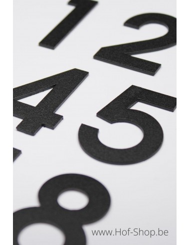 Numéro 3 - aluminium noir de 8 cm de haut (numéro de maison 'fuji' KatoDesign)