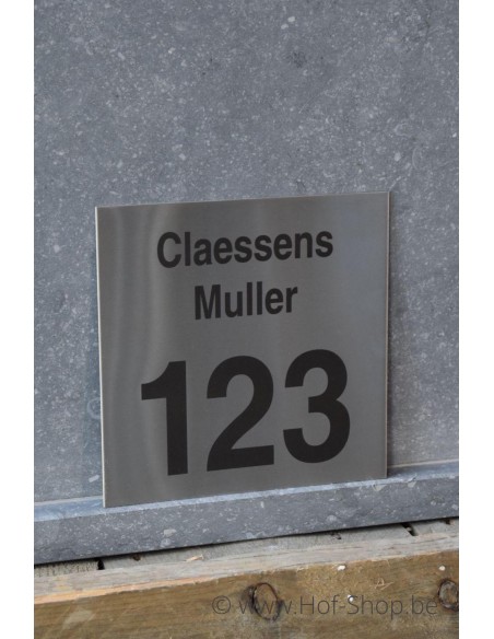 Naamplaat huisnummer + naam gebrand op inox - plaatje 18 x18 cm