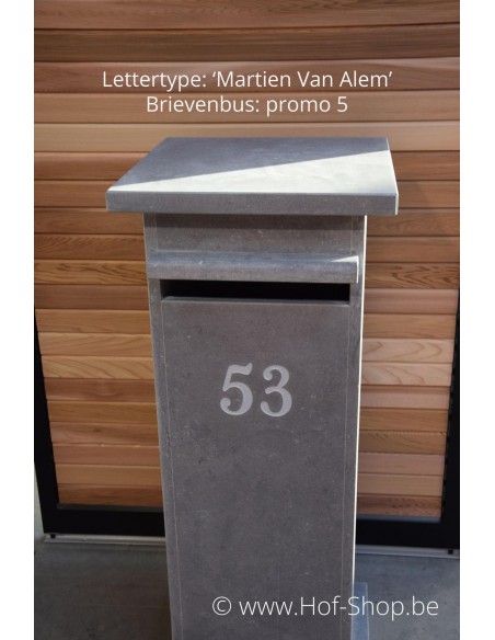 Gravure: huisnummer op brievenbus