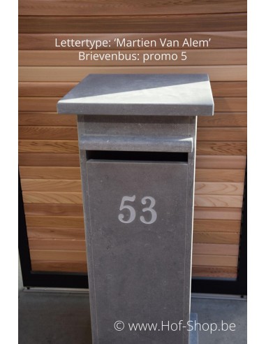 P-Box 5 - boîte aux lettres en pierre bleue