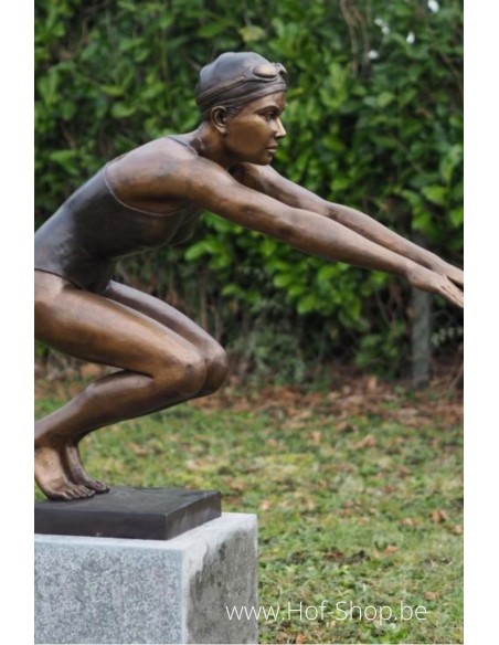 Lily duikt in het water - bronzen beeld (B1416)