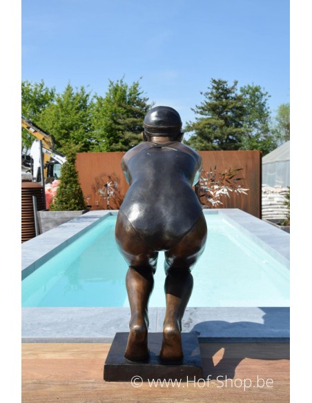 Lily duikt in het water - bronzen beeld (B1416)