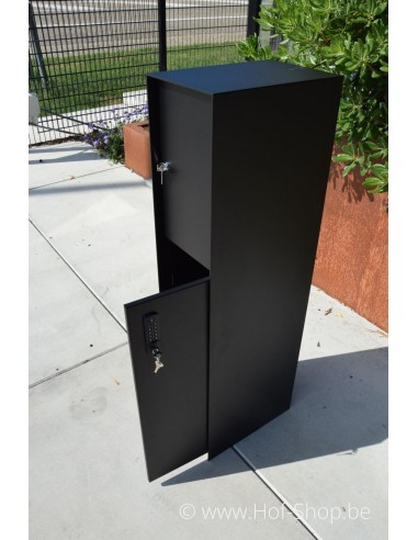 Fenix Front Back Door RAL 9005 - eSafe pakketbus aluminium