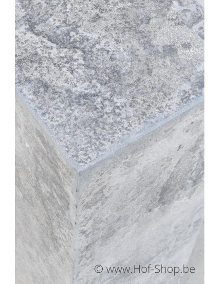 Sokkel 25 x 25 x 75 cm - zuil in blauwe hardsteen