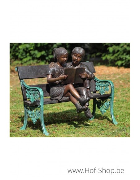 Twee kinderen op bank - bronzen beeld (B749)
