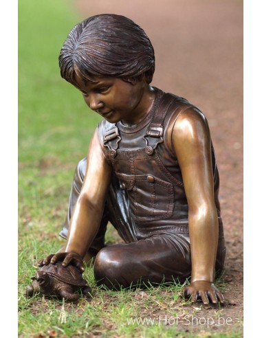 Garçon avec tortue - statue en bronze (B1074)