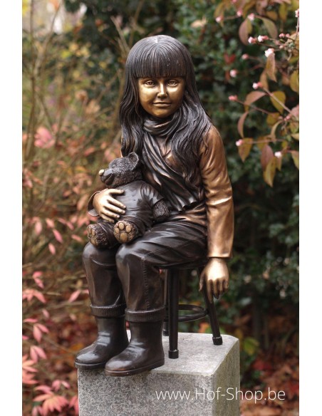 Meisje op stoel met teddy - bronzen beeld (B1134)