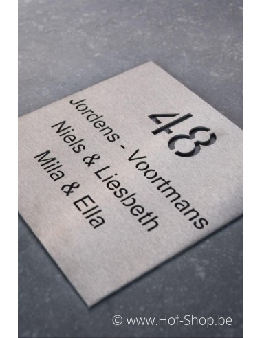 Plaque signalétique numéro de maison + nom gravés au laser sur acier inoxydable - plaque 18 x18 cm