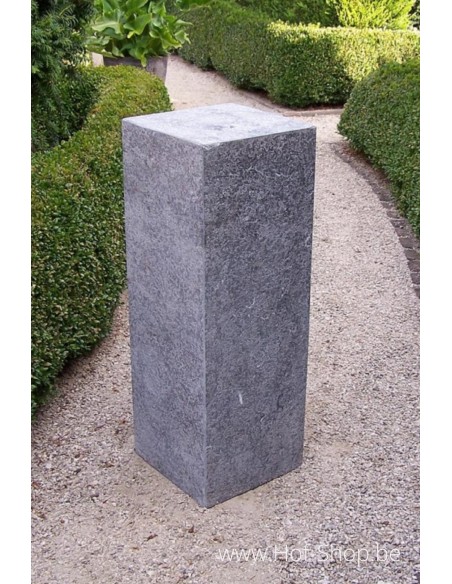 Guéridon 30 x 30 x 85 cm - colonne en pierre bleue