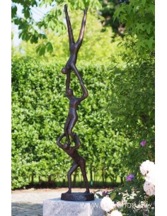 Drie acrobaten - bronzen beeld (B91172)