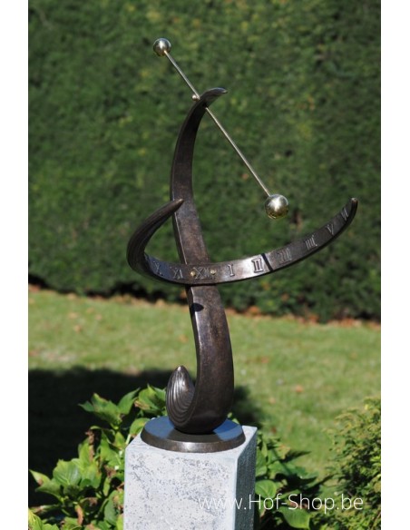 Cadran solaire - statue en bronze (GA0387BR-BI-S)