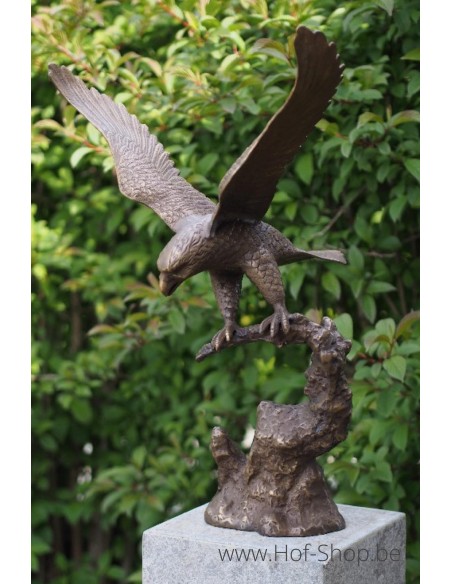 Arend met gespreide vleugels - bronzen beeld (AN0389BR-B)