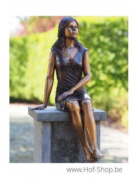 Zittende vrouw - bronzen beeld (AN1065BR-B)