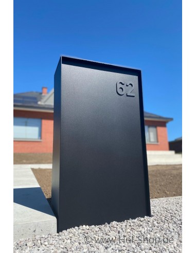 Dropbox Medium Back Door RAL 9005 - boîte à colis ONZO aluminium