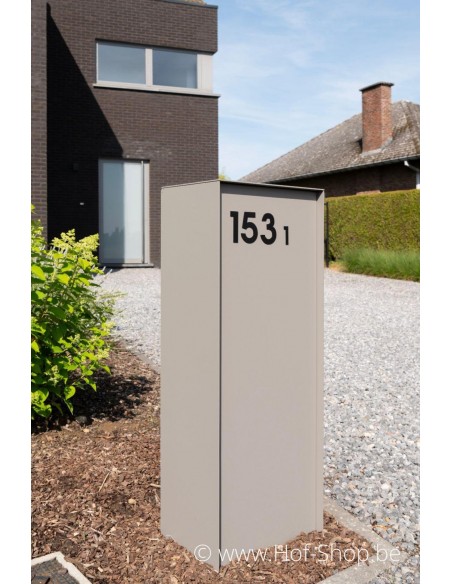 Numéro 1 - aluminium noir de 5 cm de haut (numéro de maison 'fuji' KatoDesign)