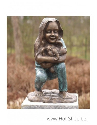 Meisje met olifant pop - bronzen beeld (AN1968BR-V)