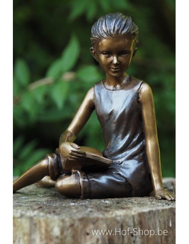 Klein zittend lezend meisje - bronzen beeld (AN1248BR-B)