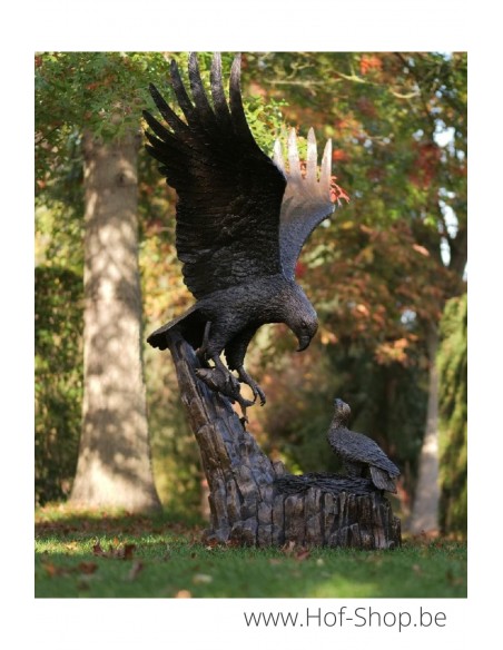 Aigle avec nid - statue en bronze (B1024)