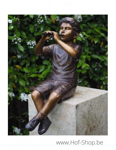 Garçon avec flûte - sculpture en bronze (B1229)