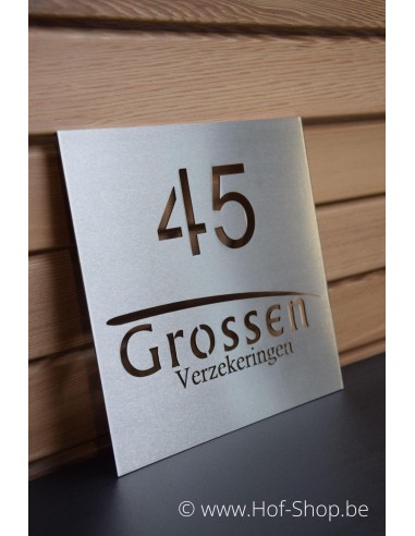 Plaque signalétique numéro de maison + nom gravés au laser sur acier inoxydable - plaque 18 x18 cm