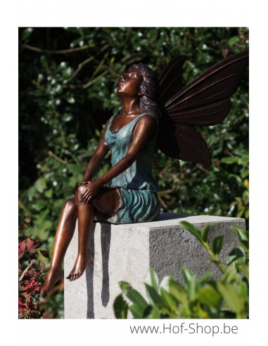 Fée assise - Sculpture en bronze (B58796)