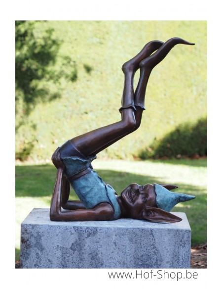 Pixie jambes levées - statue en bronze (B58810)