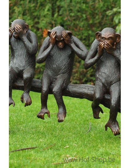Drie apen op boomstam - bronzen beeld (B94614)