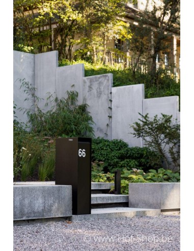 Nexus Medium RAL 9005 - boîte à colis ONZO aluminium