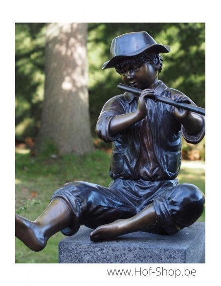 Jongen met fluit - bronzen beeld (PB61054)