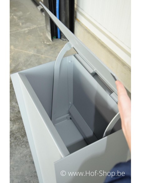 MODÈLE DE SHOWROOM Dropbox Small RAL 9006 Back Door - ONZO boîte à colis aluminium