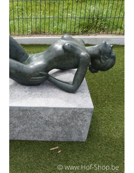 Femme nue - statue en bronze (B1373)