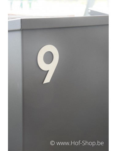Numéro 9 - acier inoxydable de 8 cm de haut (numéro de maison 'fuji' KatoDesign)
