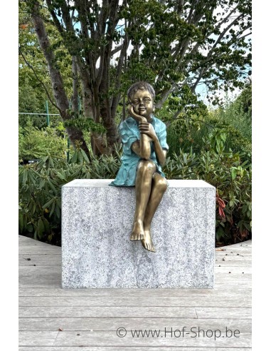Fille assise  - statue en bronze (AN0639BR-V)