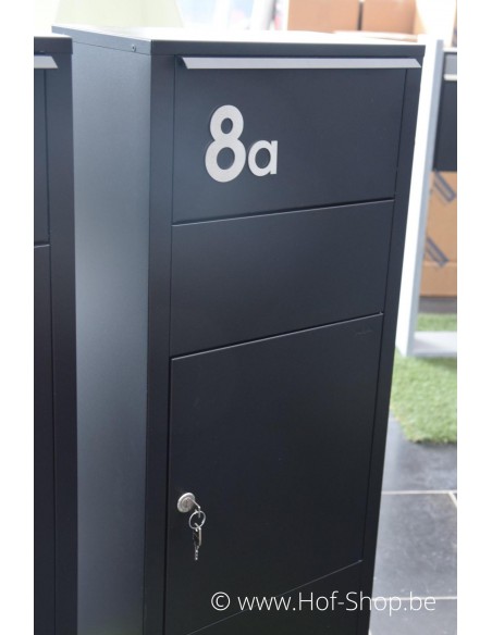 Numéro 4 - acier inoxydable de 8 cm de haut (numéro de maison 'fuji' KatoDesign)