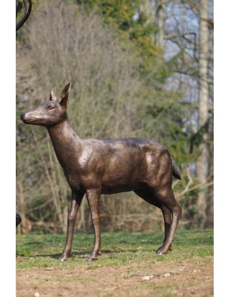Vrouwelijk hert - bronzen beeld (B1505)