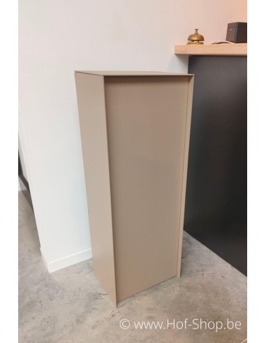 Dropbox Small Back Door ONZO-kleur Light Bronze - pakketbus aluminium