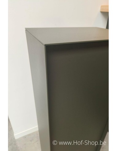 Dropbox Small Back Door ONZO-kleur Black Olive - pakketbus aluminium