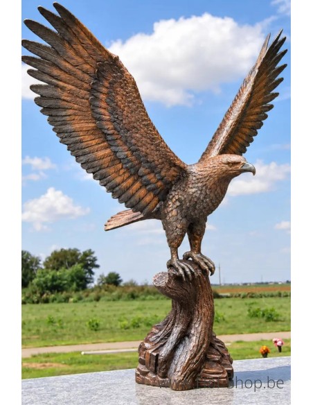 Adelaar op boomstronk - bronzen beeld (B1586)