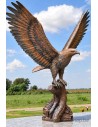 Adelaar op boomstronk - bronzen beeld (B1586)