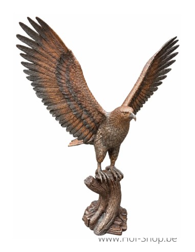 Aigle sur une souche d’arbre - sculpture en bronze (B1586)