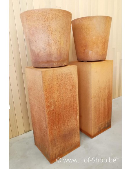 Sokkel Pedestal - zuil in cortenstaal