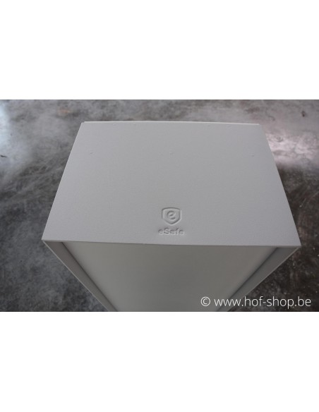 Dropbox Small RAL 9016 Back Door - ONZO boîte à colis aluminium