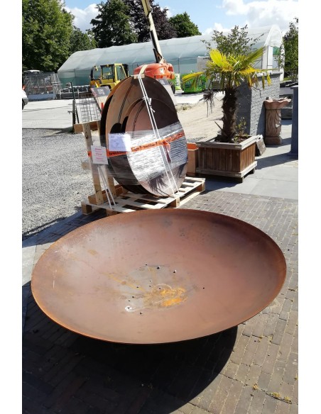 Halo 150 x 33 cm - Brasero en acier corten