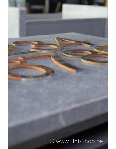 Numéro 0 - acier Corten de 10 cm de haut (Ari)